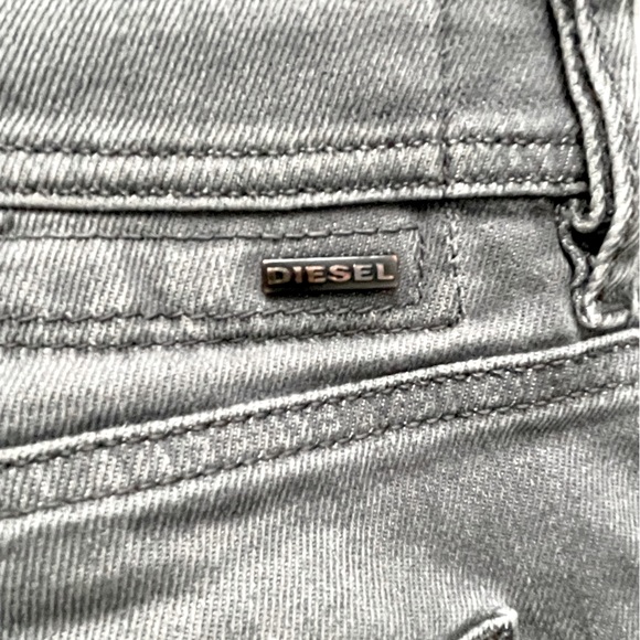 DIESEL Jeans - Slim - 34 - Picture 1 of 3